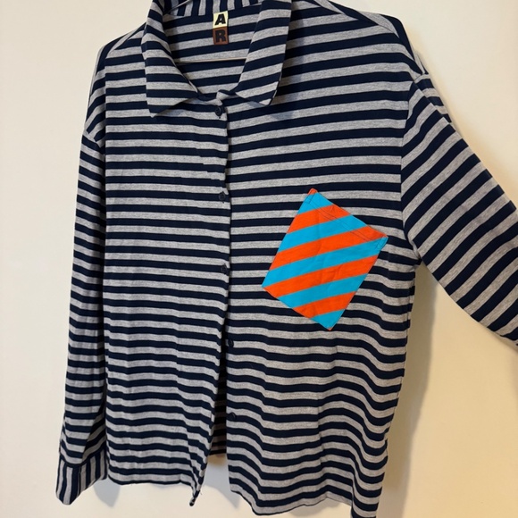 Almond Rocks Stripe Buttonup - Picture 7 of 7